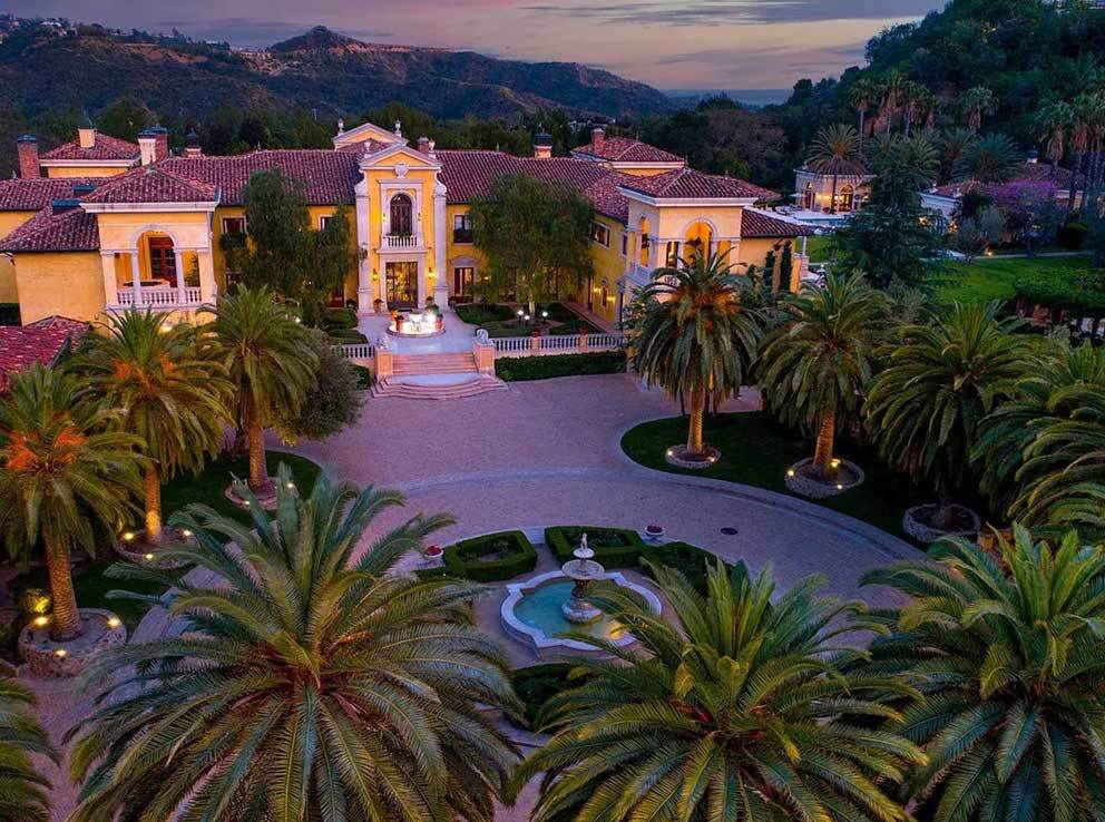 Beverly Park Court: la proprietà lussuosa completamente privata per chi ama vivere nella privacy